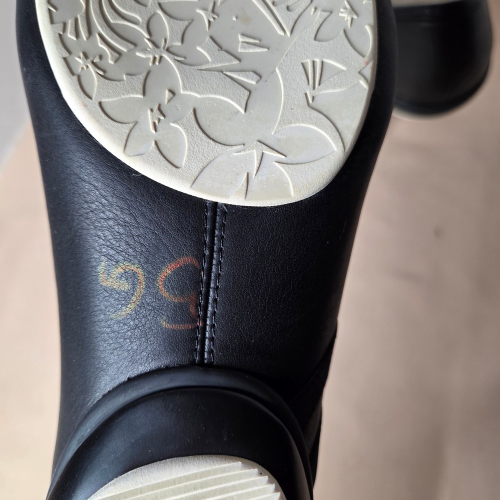 Kuru Bella Black Leather Mary Jane Flats Elastic Straps Orthotic Support 9.5 - Picture 7 of 11